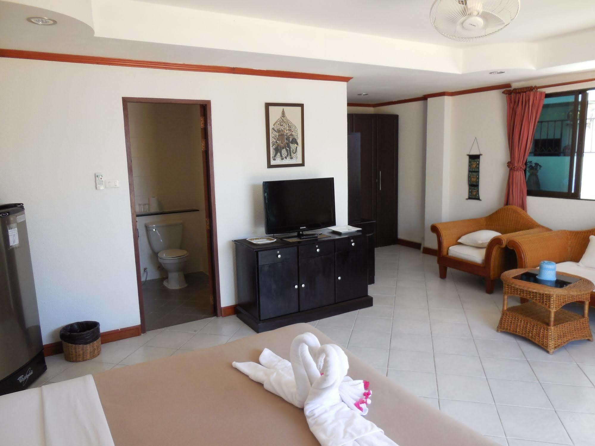 Blue Sky Residence Patong Zewnętrze zdjęcie